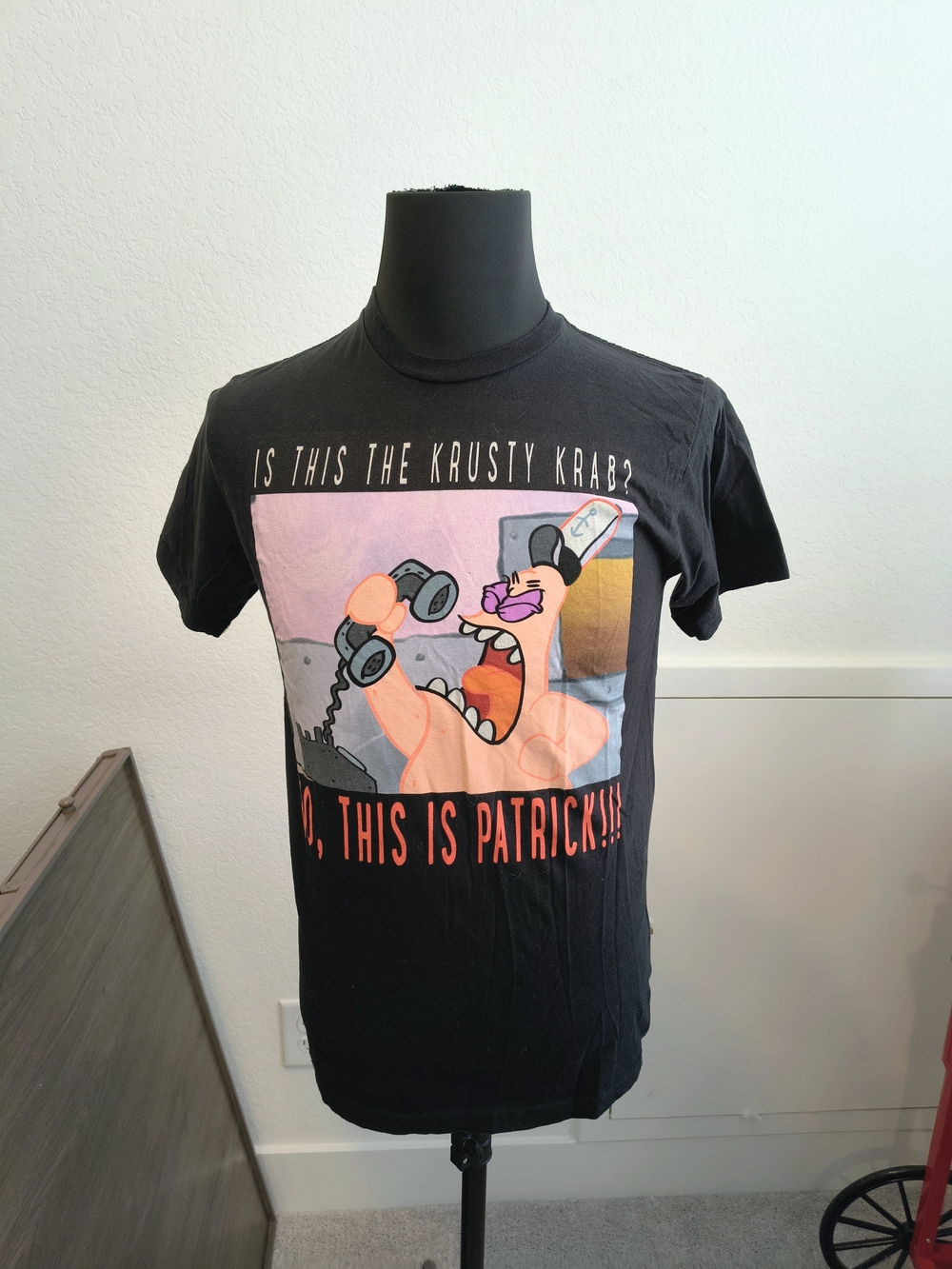 Nickelodeon IS THIS THE KRUSTY KRAB?' and 'NO, THIS IS PATRICK Spongebob T Shirt